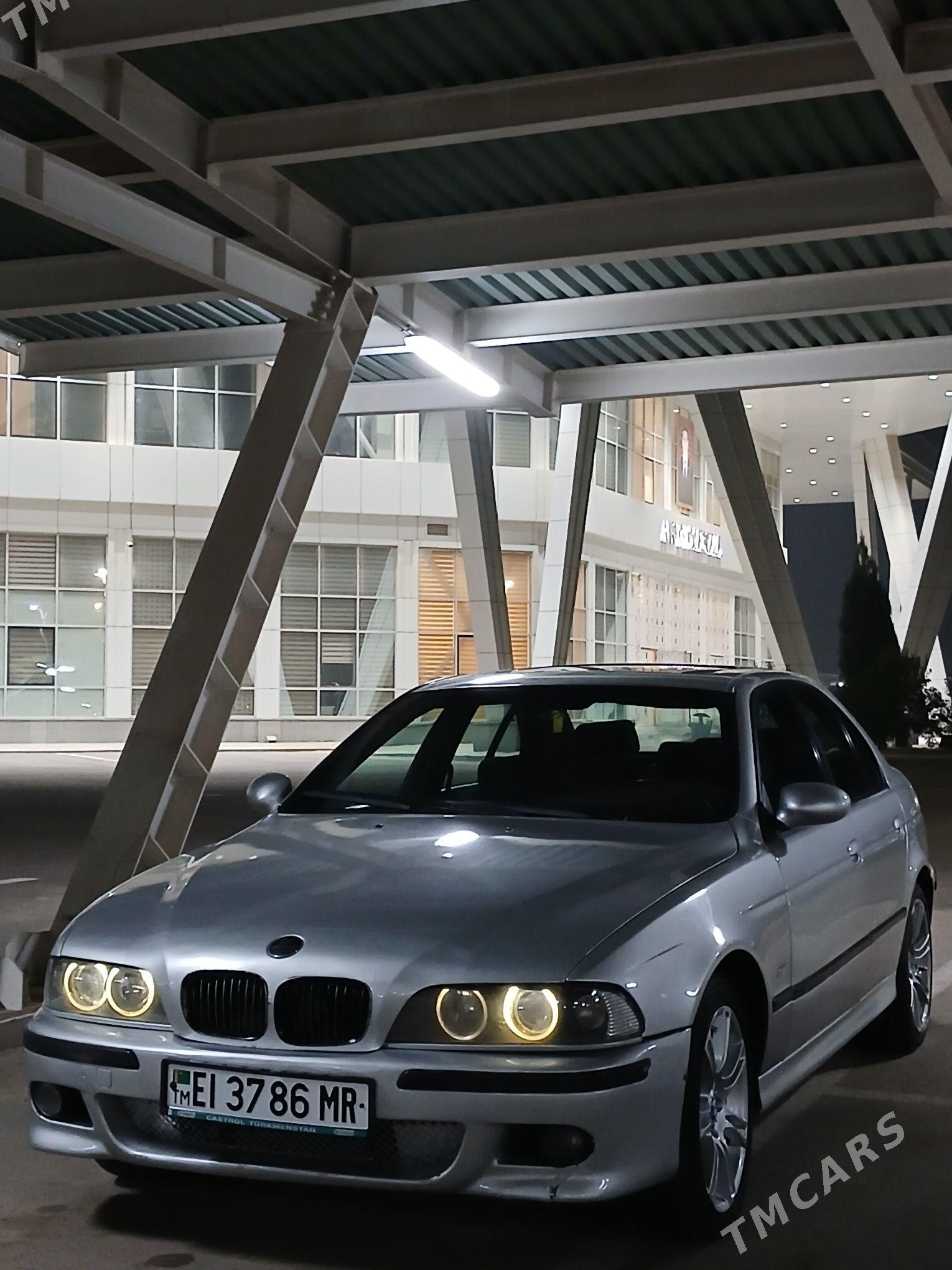 BMW E39 2000 - 95 000 TMT - Mary - img 1