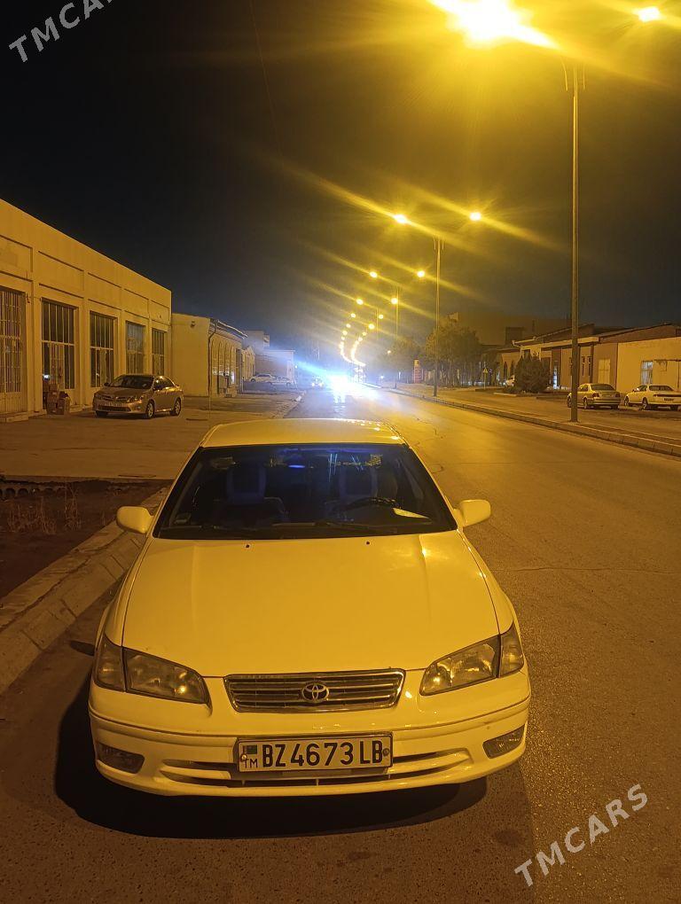 Toyota Camry 2000 - 136 000 TMT - Туркменабат - img 1