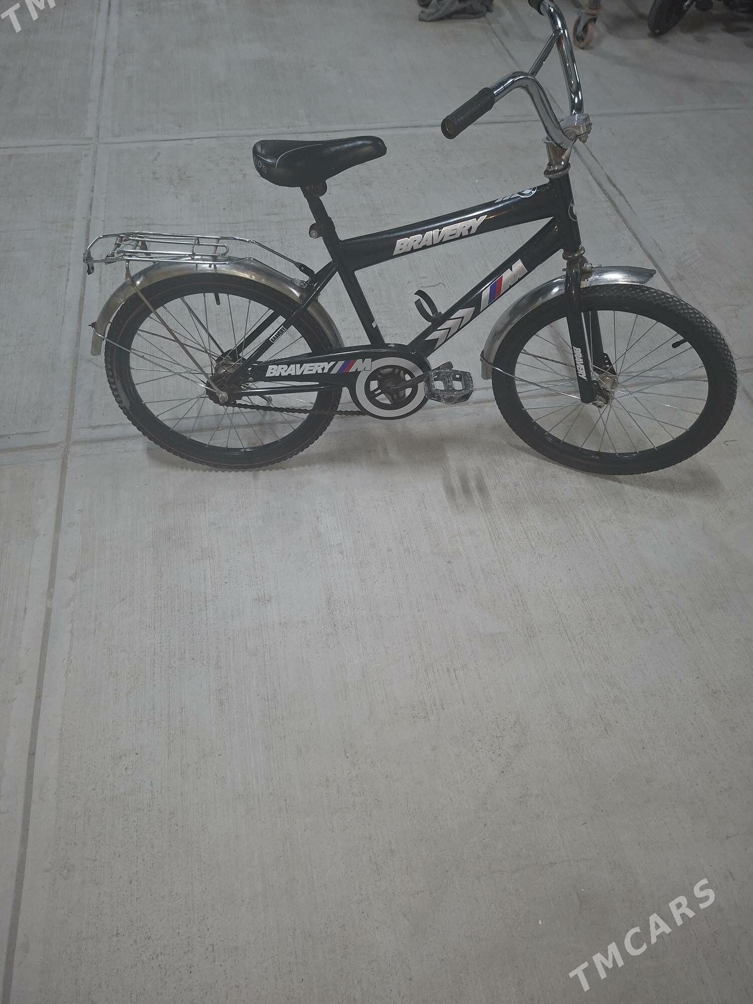 Tigir BMW - Гуртли - img 1