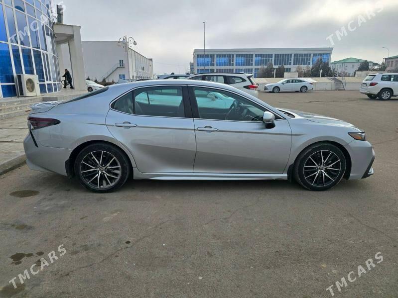 Toyota Camry 2022 - 330 000 TMT - Дашогуз - img 1