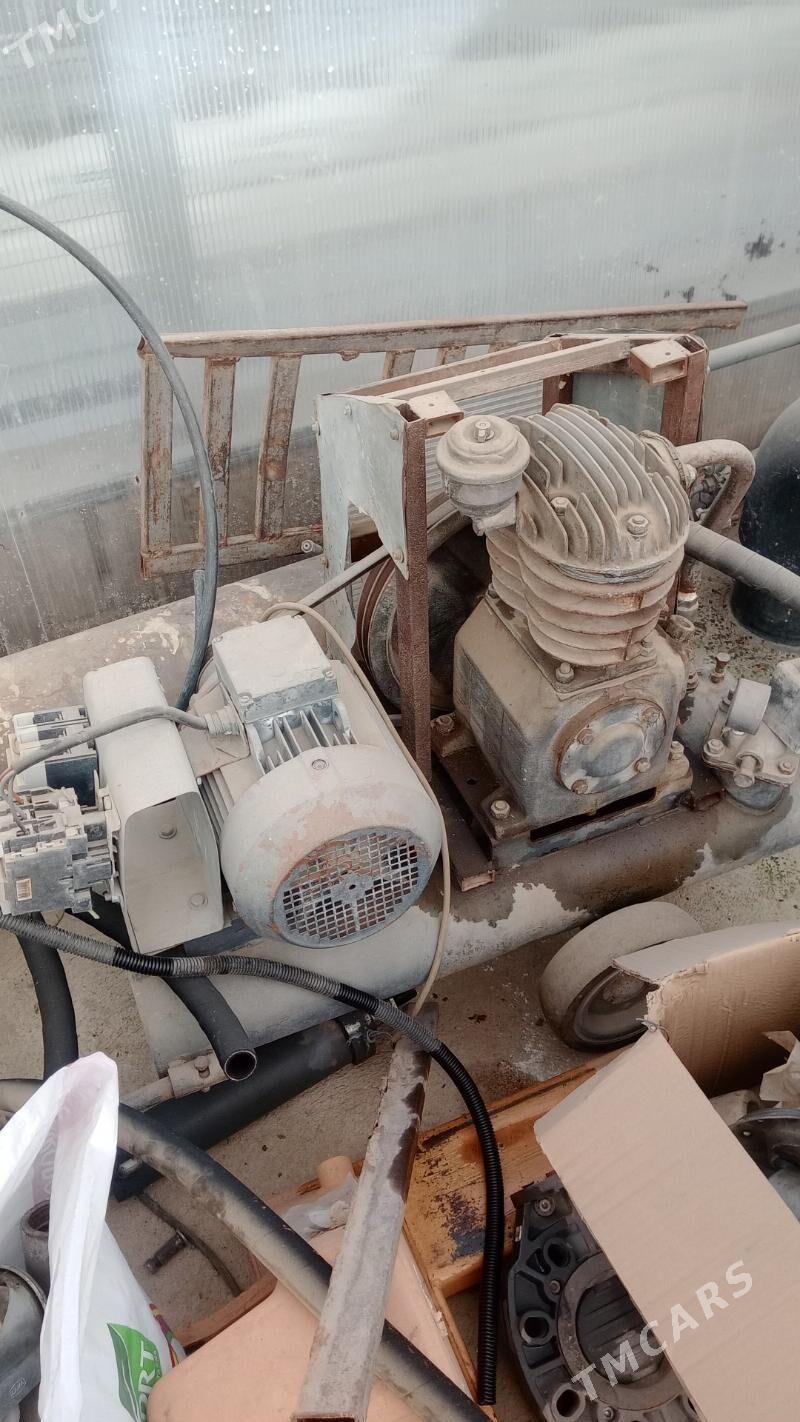 Kompresir - Бахарден - img 1