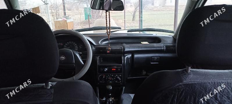 Opel Astra 1992 - 45 000 TMT - Дашогуз - img 1
