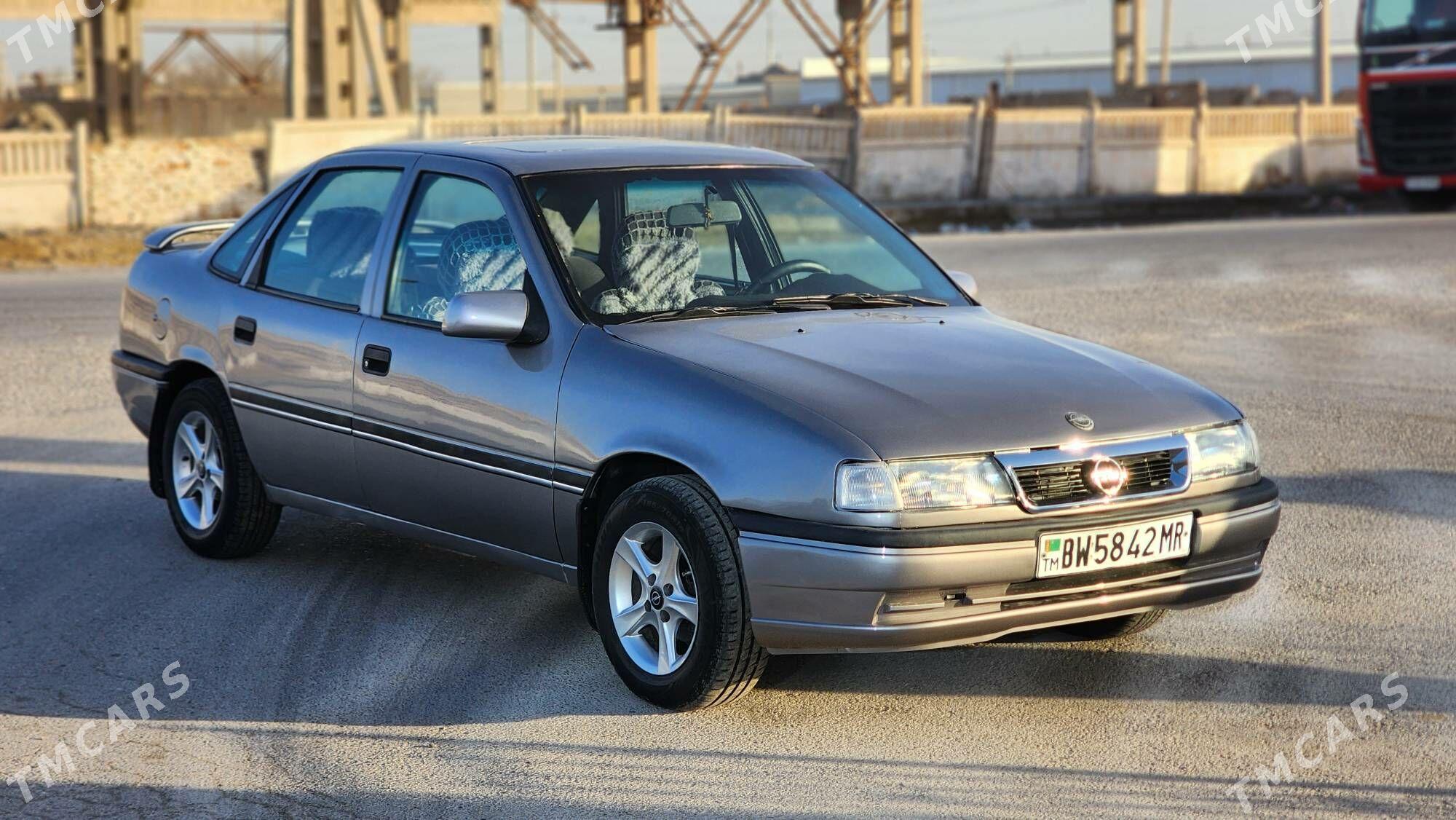 Opel Vectra 1992 - 40 000 TMT - Mary - img 1
