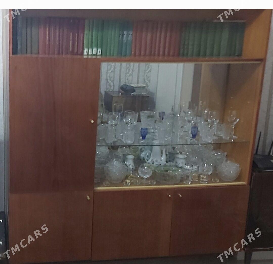 сервант - Türkmenbaşy - img 1