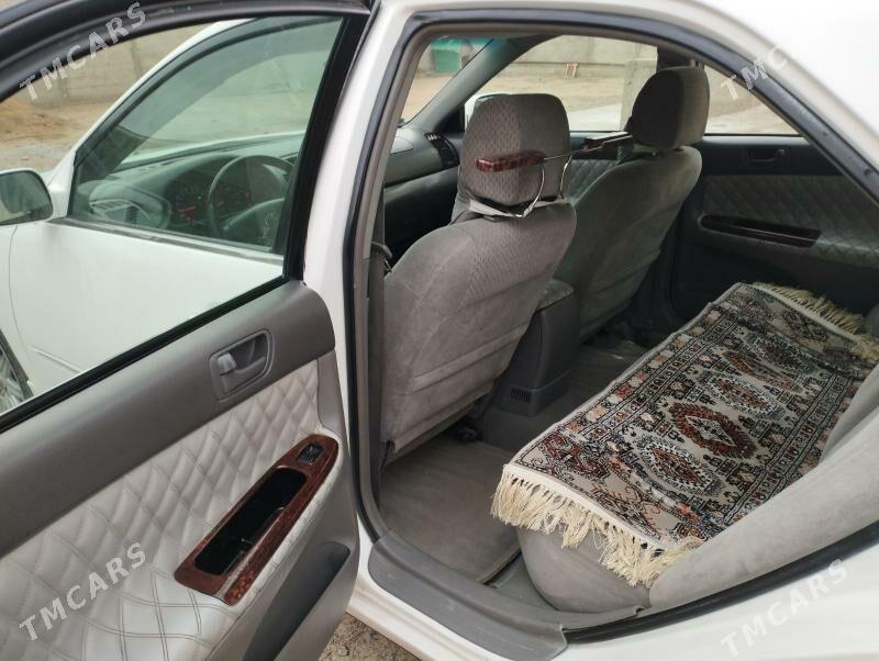 Toyota Camry 2004 - 175 000 TMT - Туркменбаши - img 1