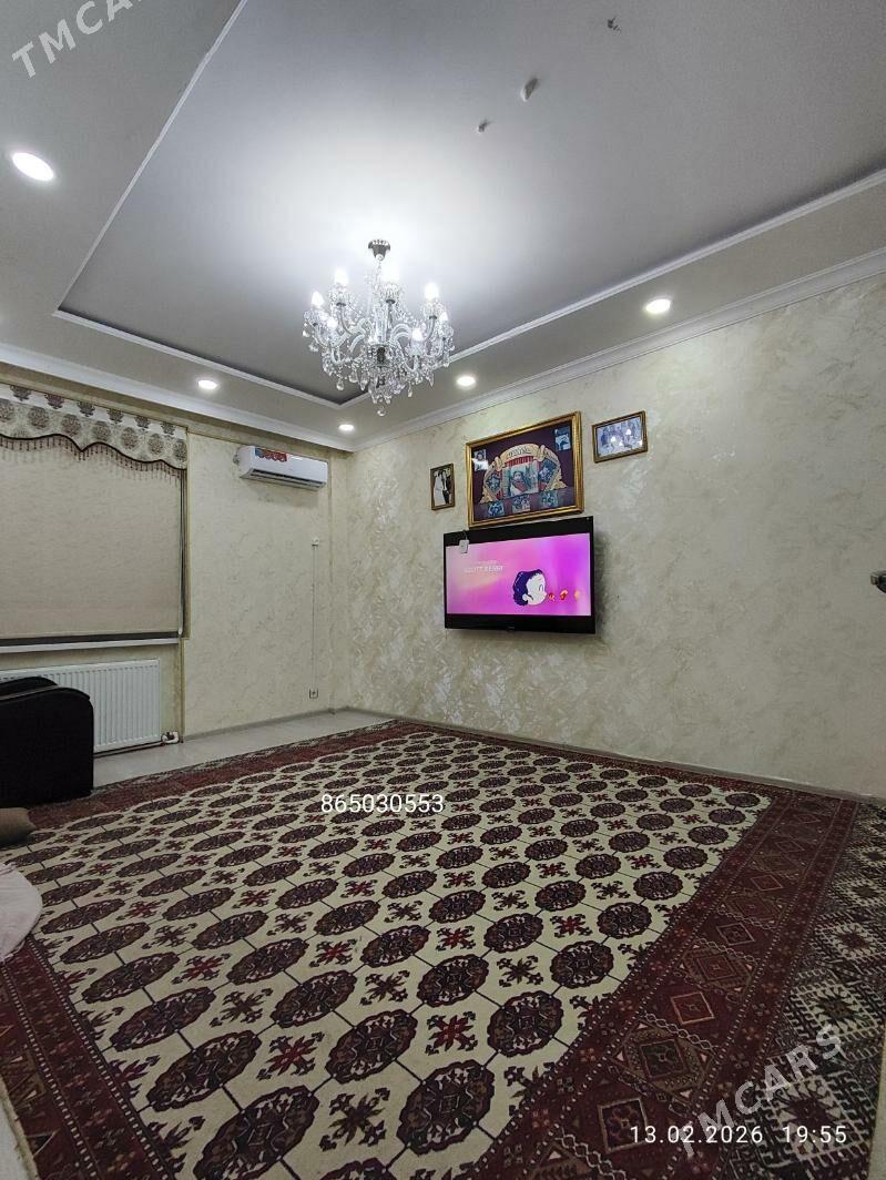 Satlyk jay 11mkr 1 etaž - 11 мкр - img 1