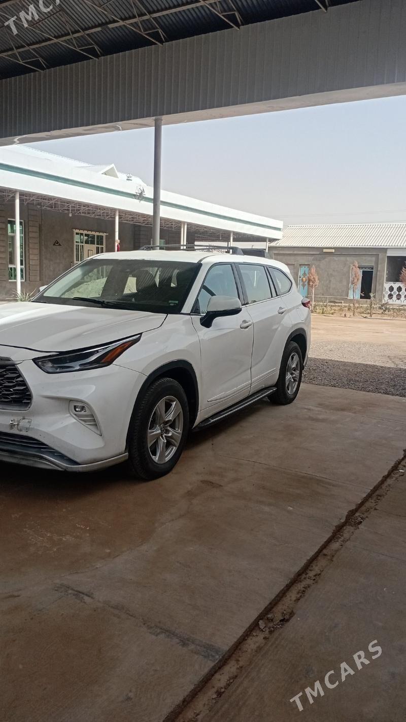 Toyota Highlander 2021 - 460 000 TMT - Мары - img 1