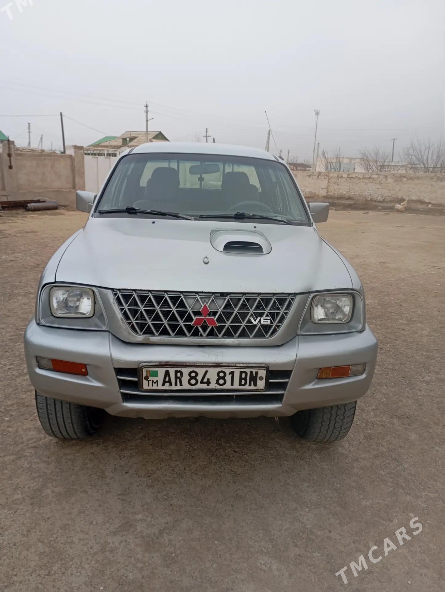 Mitsubishi L200 2002 - 70 000 TMT - Туркменбаши - img 1