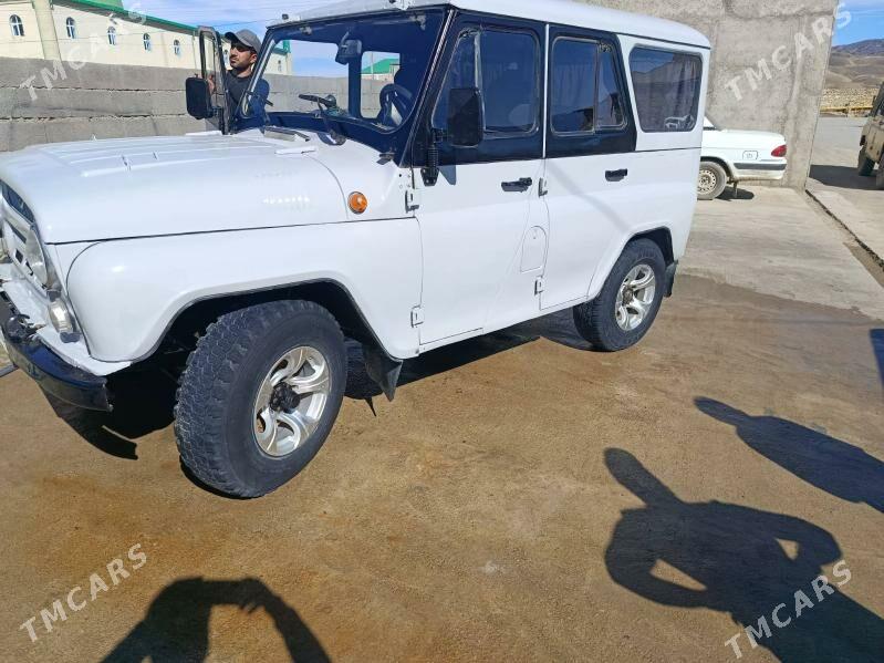 UAZ 469 1999 - 60 000 TMT - Bäherden - img 1