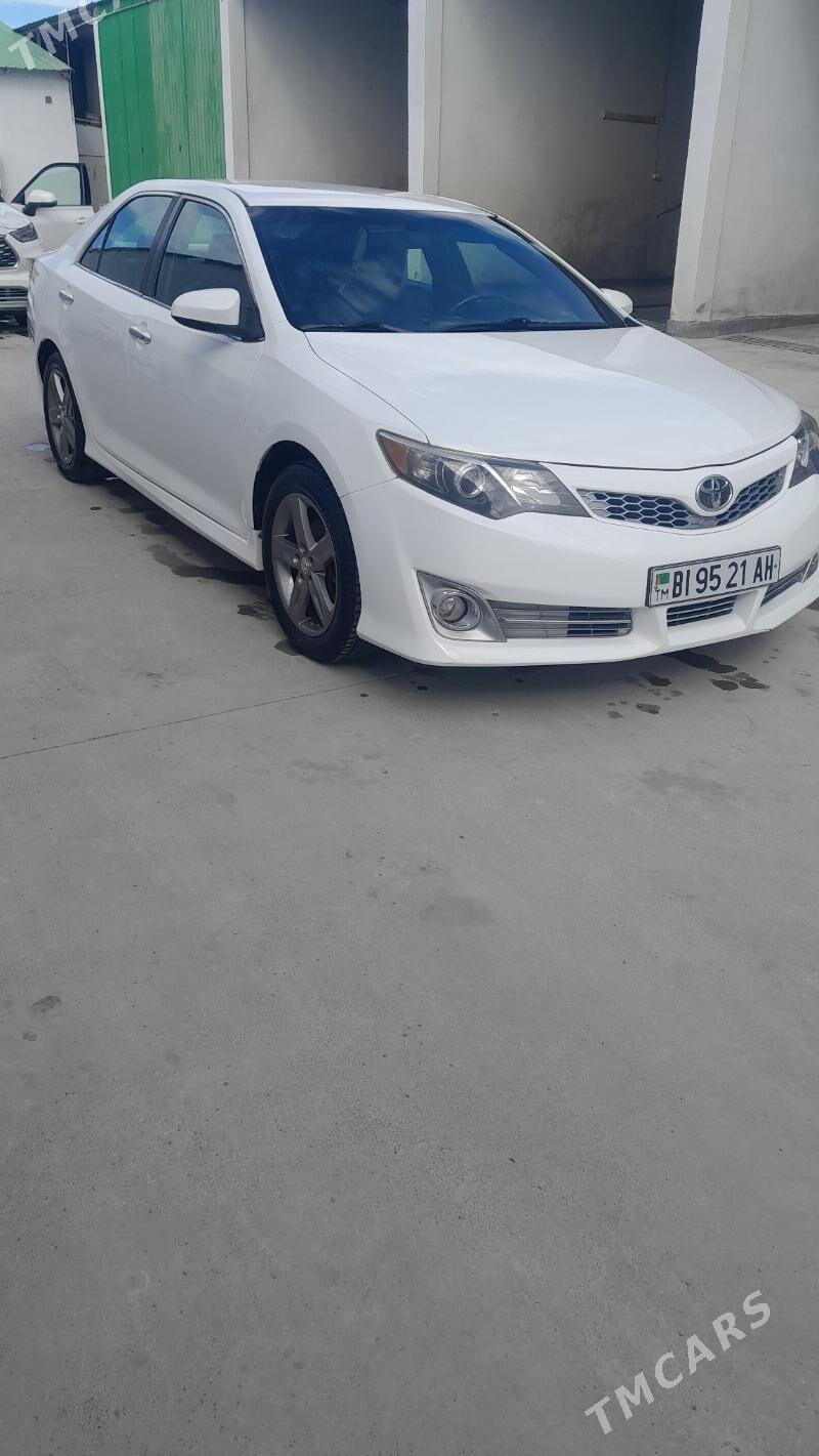 Toyota Camry 2012 - 202 000 TMT - Гёкдепе - img 1