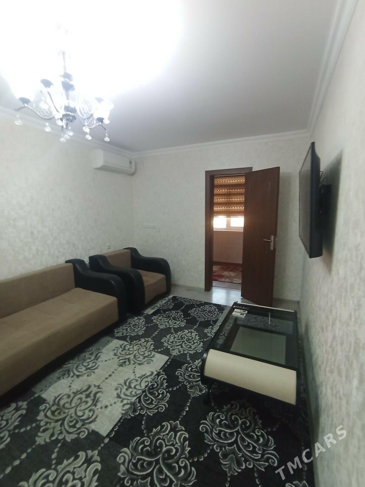 2ком 2этаже - 11 mkr - img 1