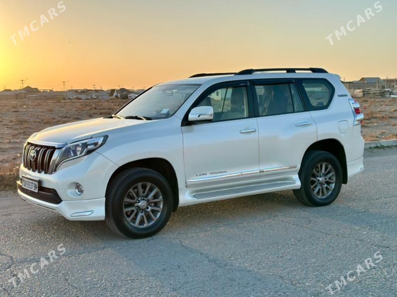 Toyota Land Cruiser Prado 2010 - 540 000 TMT - Балканабат - img 1
