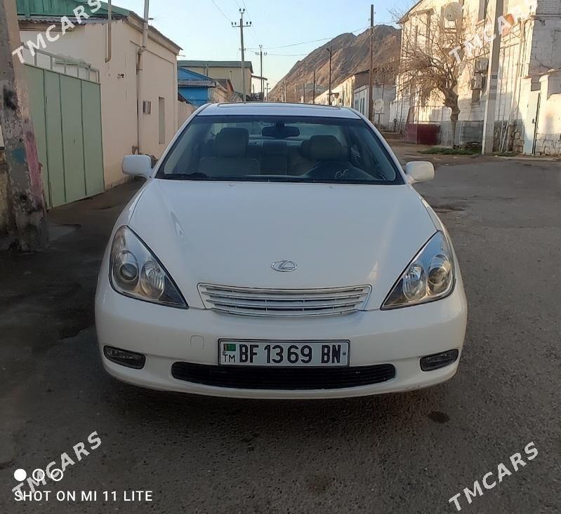 Lexus ES 330 2004 - 180 000 TMT - Türkmenbaşy - img 1