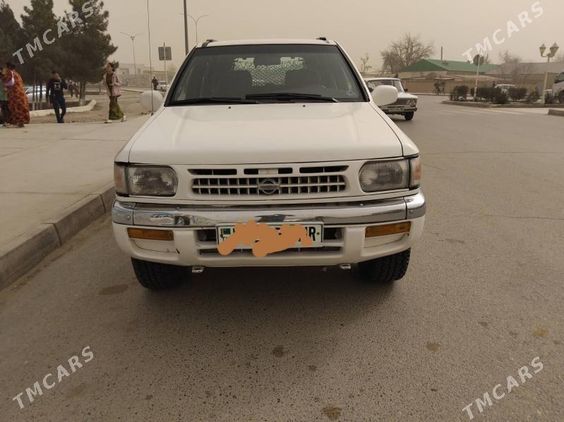 Nissan Pathfinder 1998 - 89 000 TMT - Мары - img 1