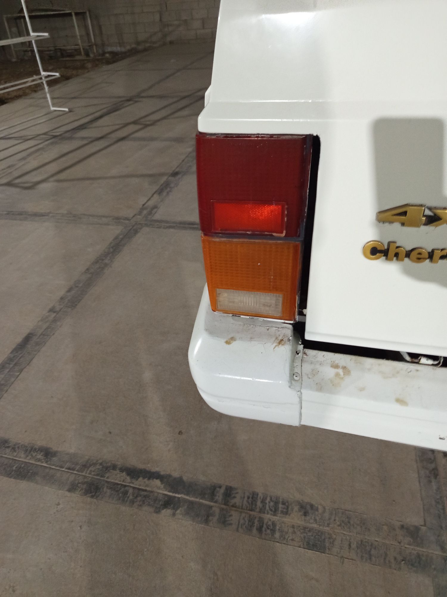 jeep Cherokee 1 100 TMT - Tejen - img 1