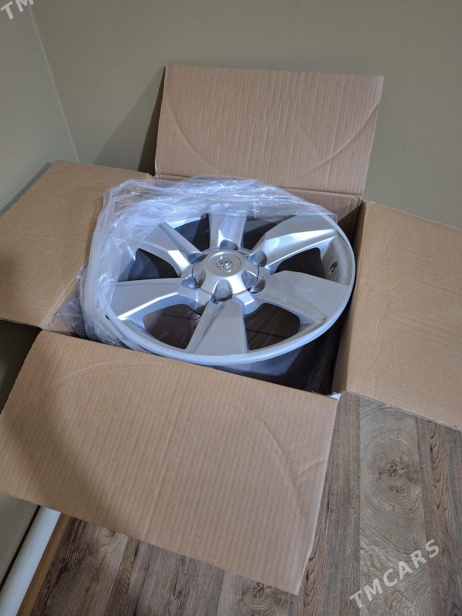 PRADO 2023 6 000 TMT - Aşgabat - img 1