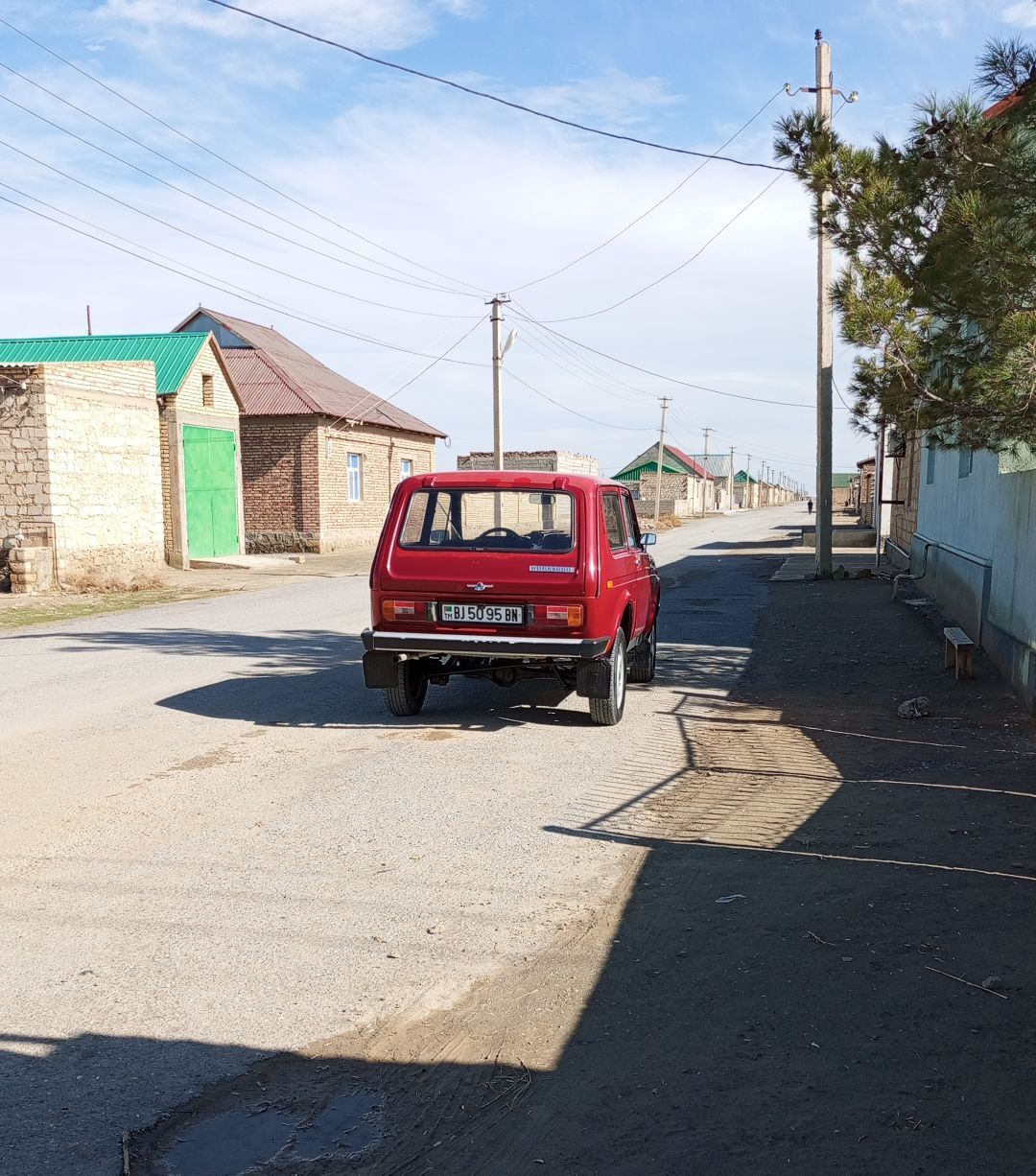 Lada Niva 1993 - 35 000 TMT - Берекет - img 1