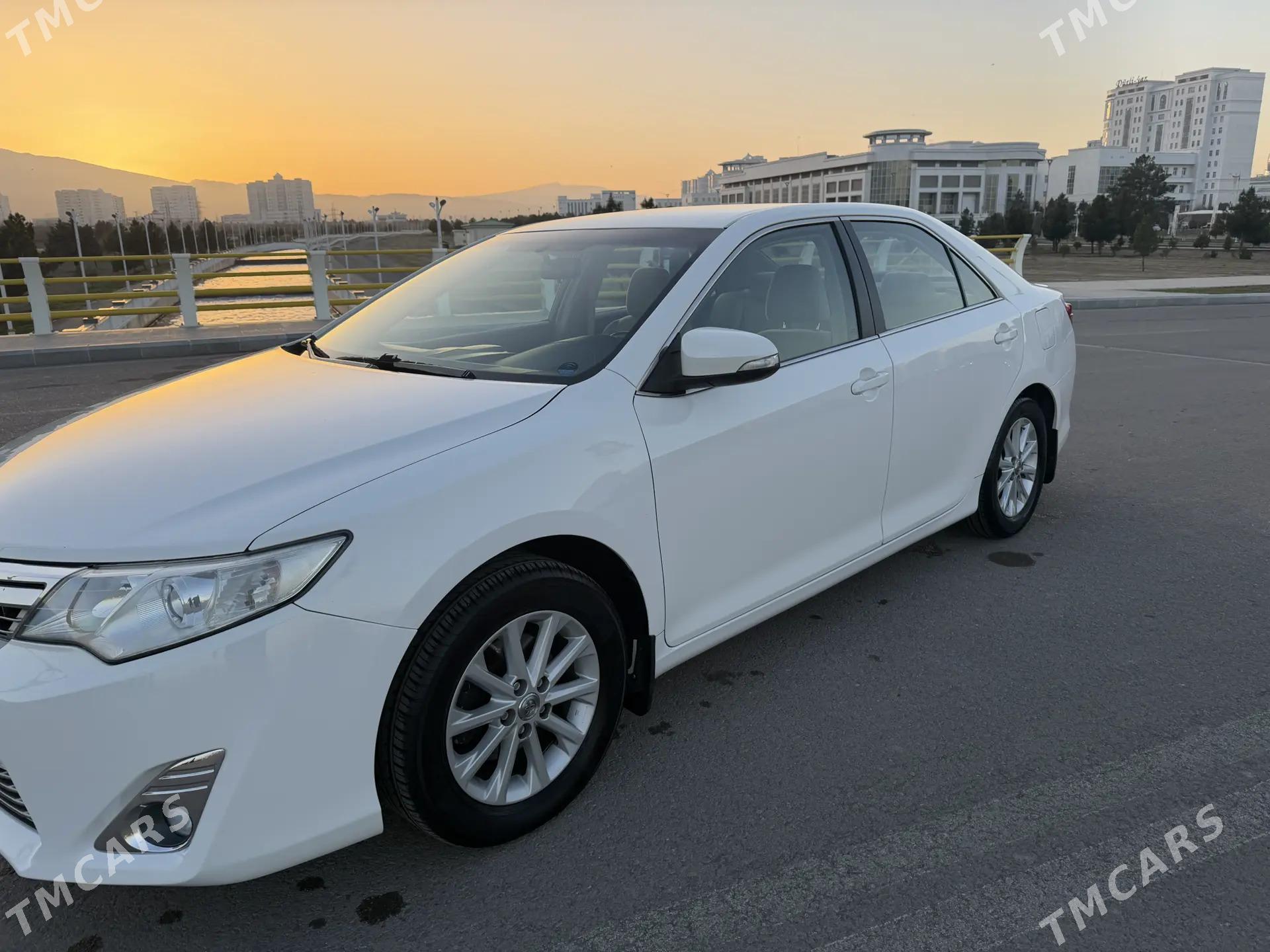 Toyota Camry 2013 - 260 000 TMT - Ашхабад - img 1