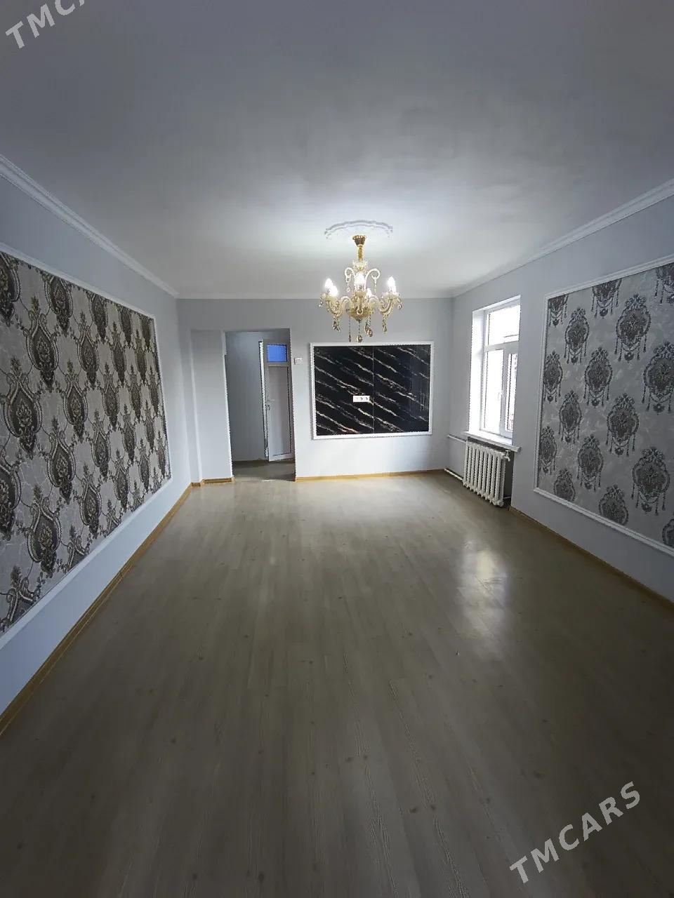 2 МКР 1 В 2 КОМ 2 ЭТАЖ СРОЧНО - Ашхабад - img 1