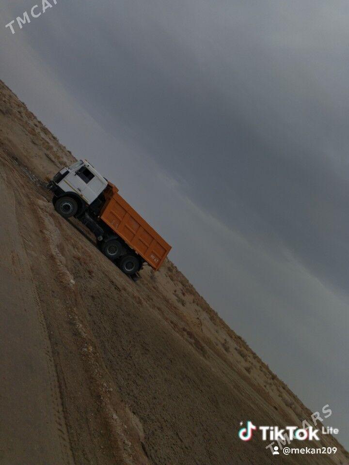 Maz Samosval 2011 - 400 000 TMT - Jebel - img 1