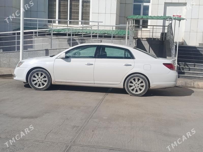 Toyota Avalon 2005 - 220 000 TMT - Гарадамак Шор - img 1