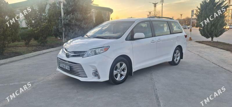 Toyota Sienna 2017 - 355 000 TMT - Aşgabat - img 1