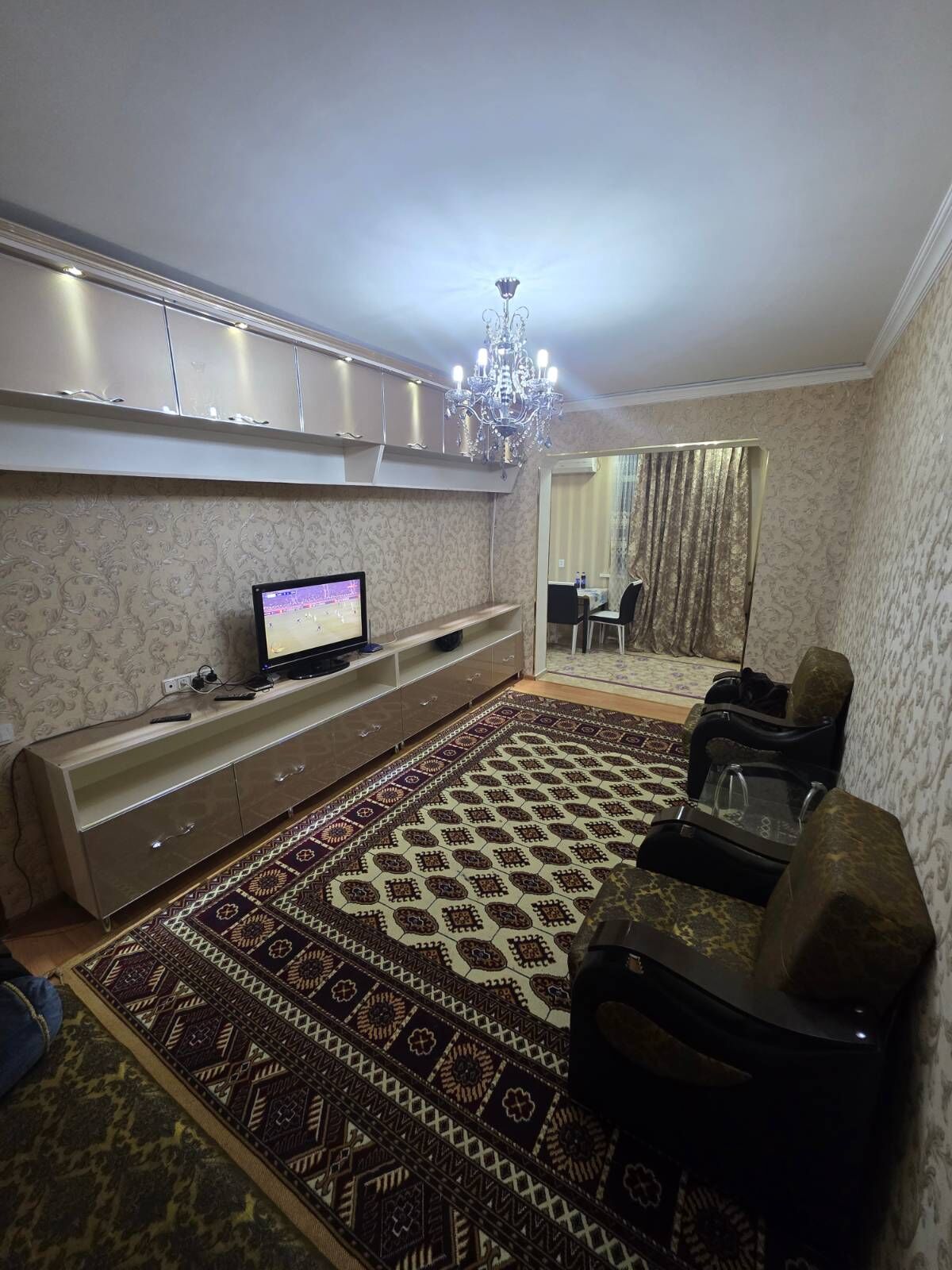 Eýesinden 10mkr 2kom Gowdanka - 10 мкр - img 1