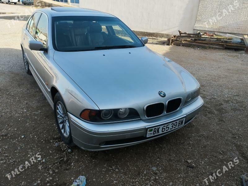 BMW 525 1999 - 104 000 TMT - Балканабат - img 1