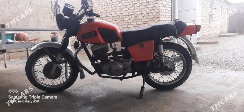 Iž Planeta 5 2023 - 15 000 TMT - Bäherden - img 1