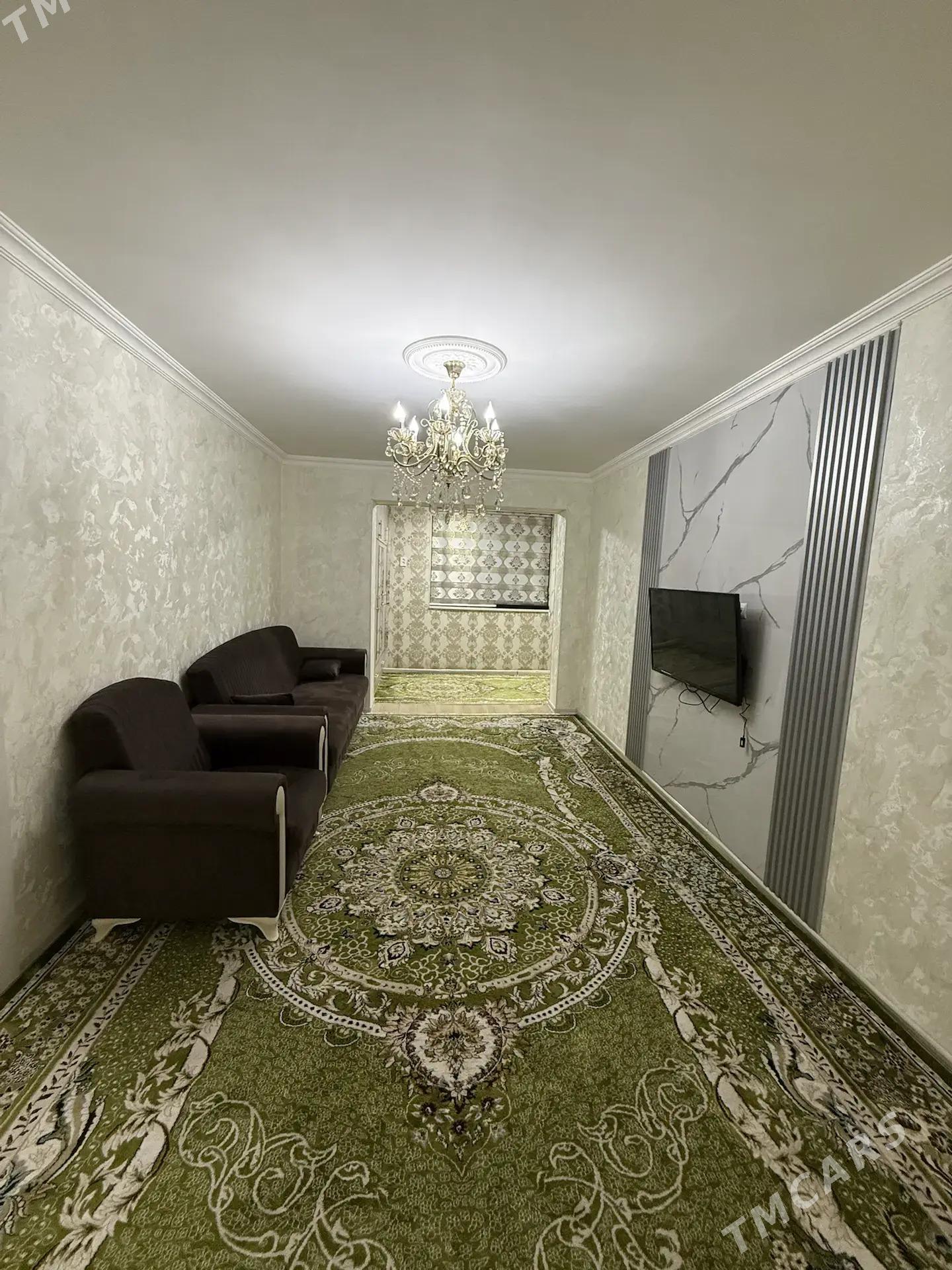 11Mkr 4 / 1 ETAŽY 2 KOMNAT - 11 mkr - img 1