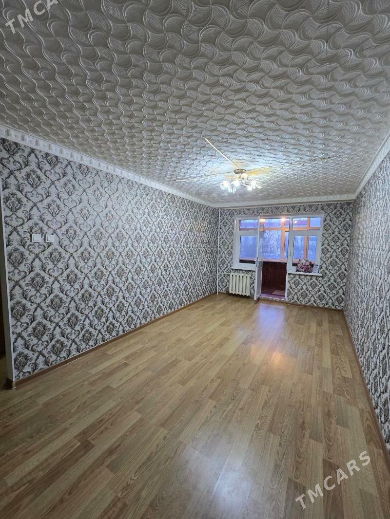 2комнат 1этаж - 10 мкр - img 1