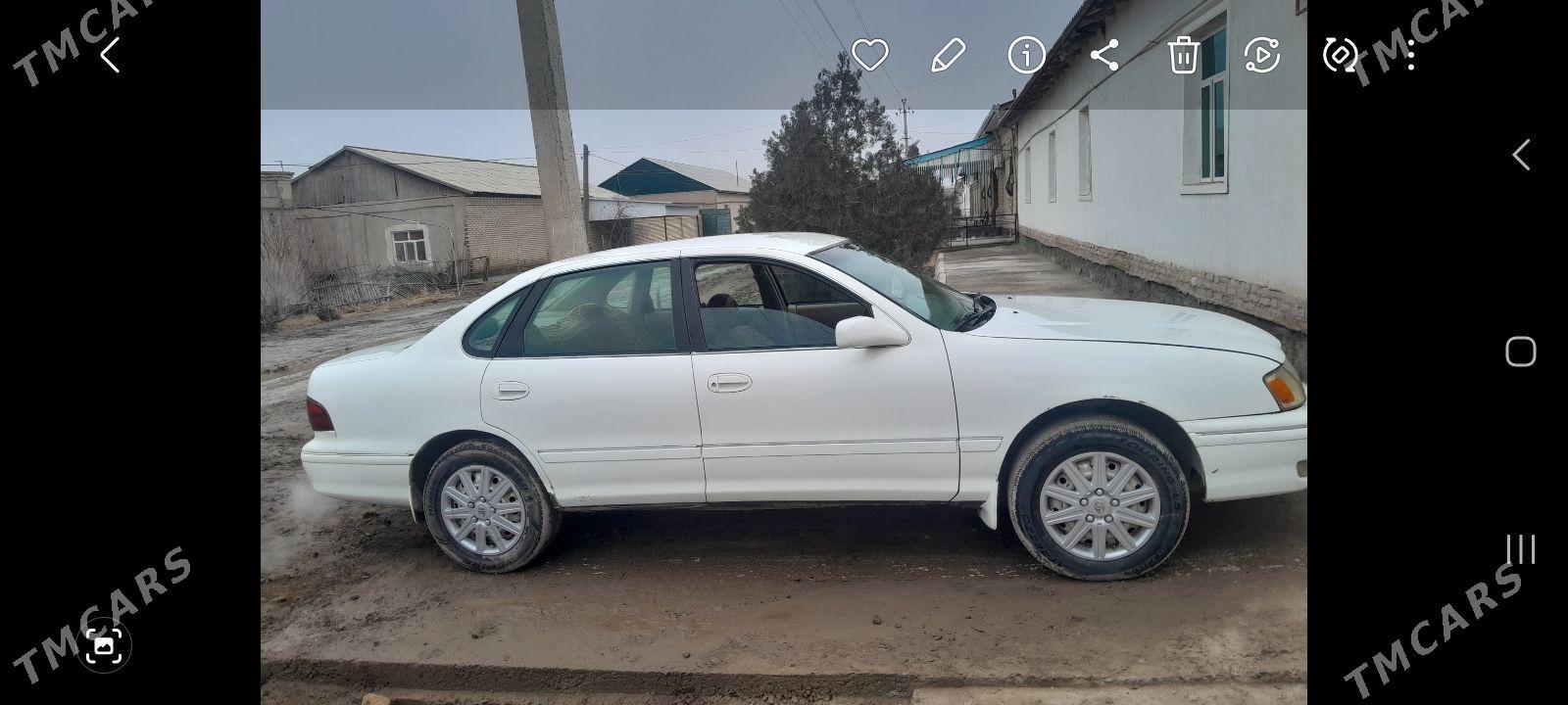 Toyota Avalon 1999 - 130 000 TMT - Кёнеургенч - img 1