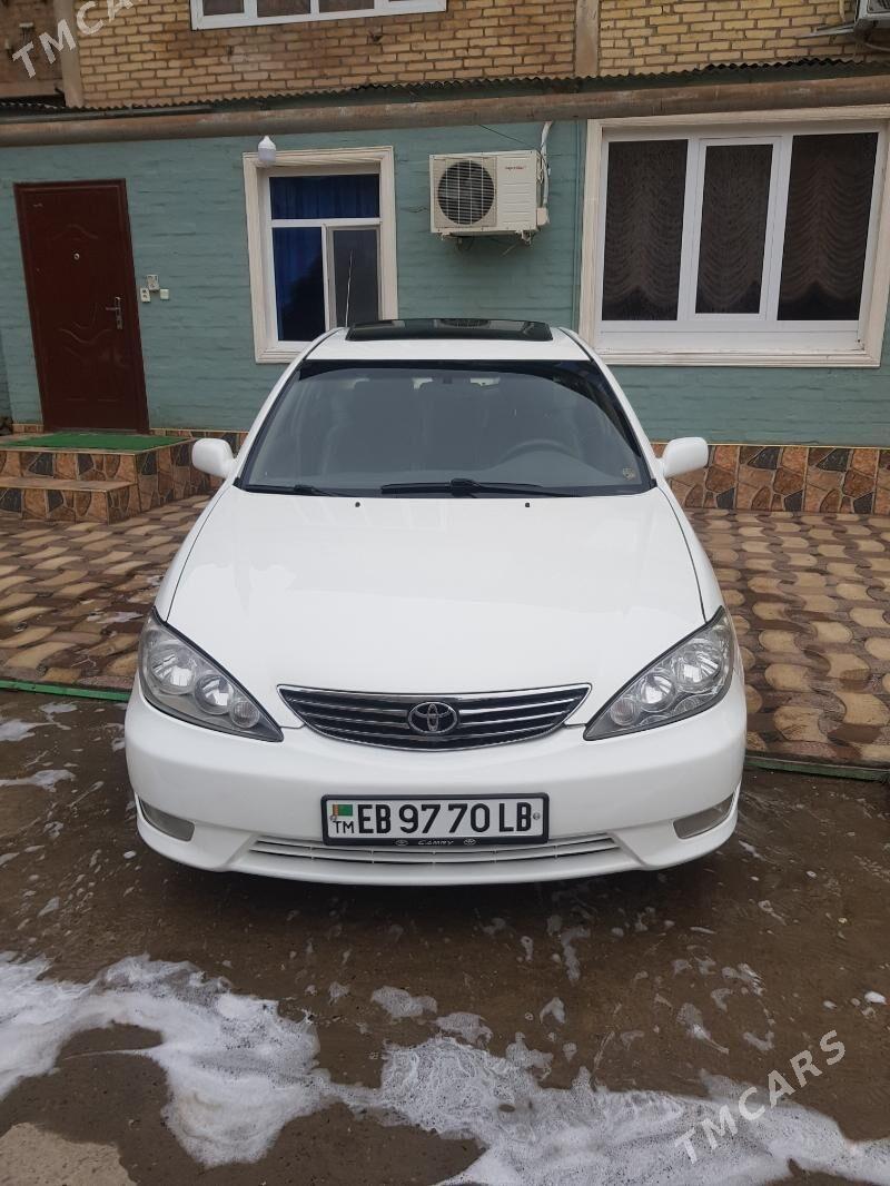 Toyota Camry 2005 - 205 000 TMT - Туркменабат - img 1