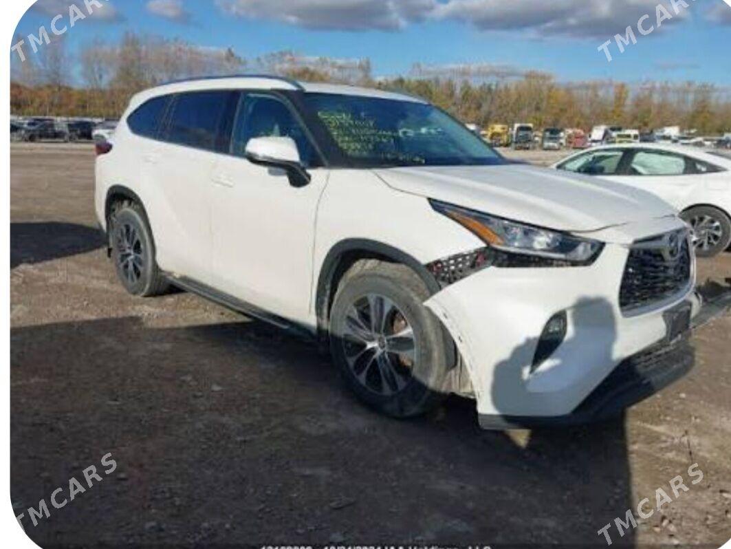 Toyota Highlander 2021 - 645 000 TMT - Aşgabat - img 1