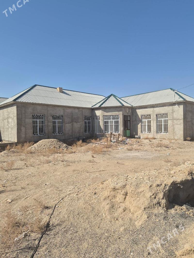 saganly 2 karer satlyk jay - Балканабат - img 1