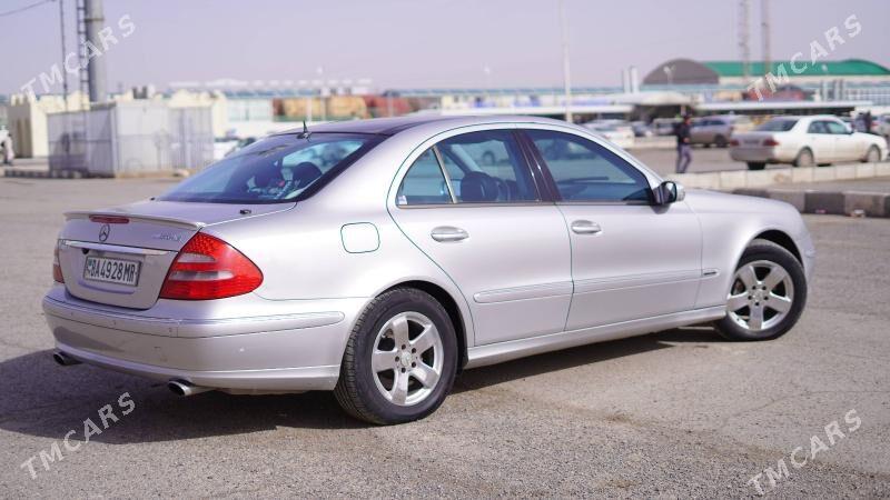 Mercedes-Benz E320 2003 - 130 000 TMT - Мары - img 1