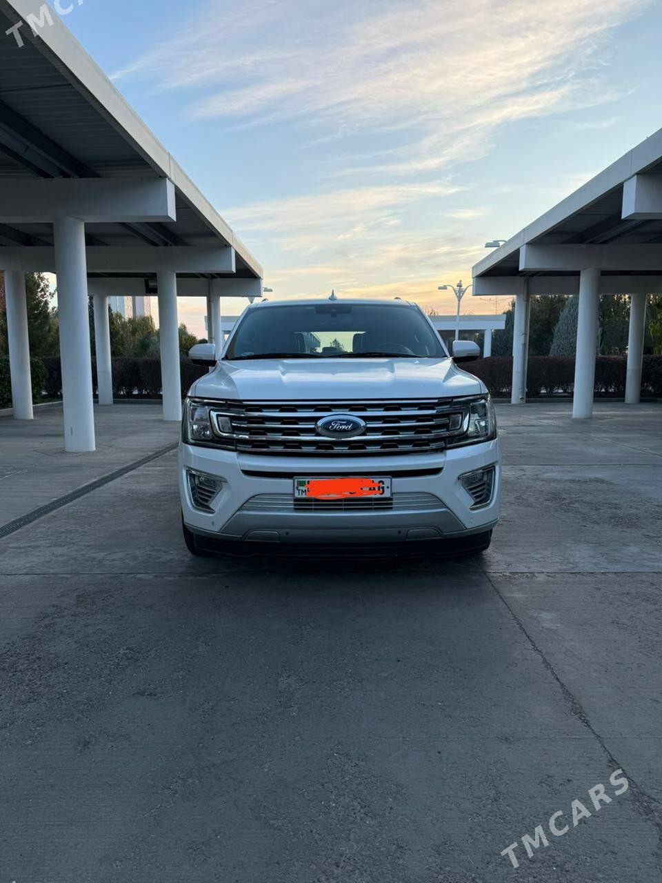Ford Expedition 2018 - 439 000 TMT - Arçabil şaýoly - img 1