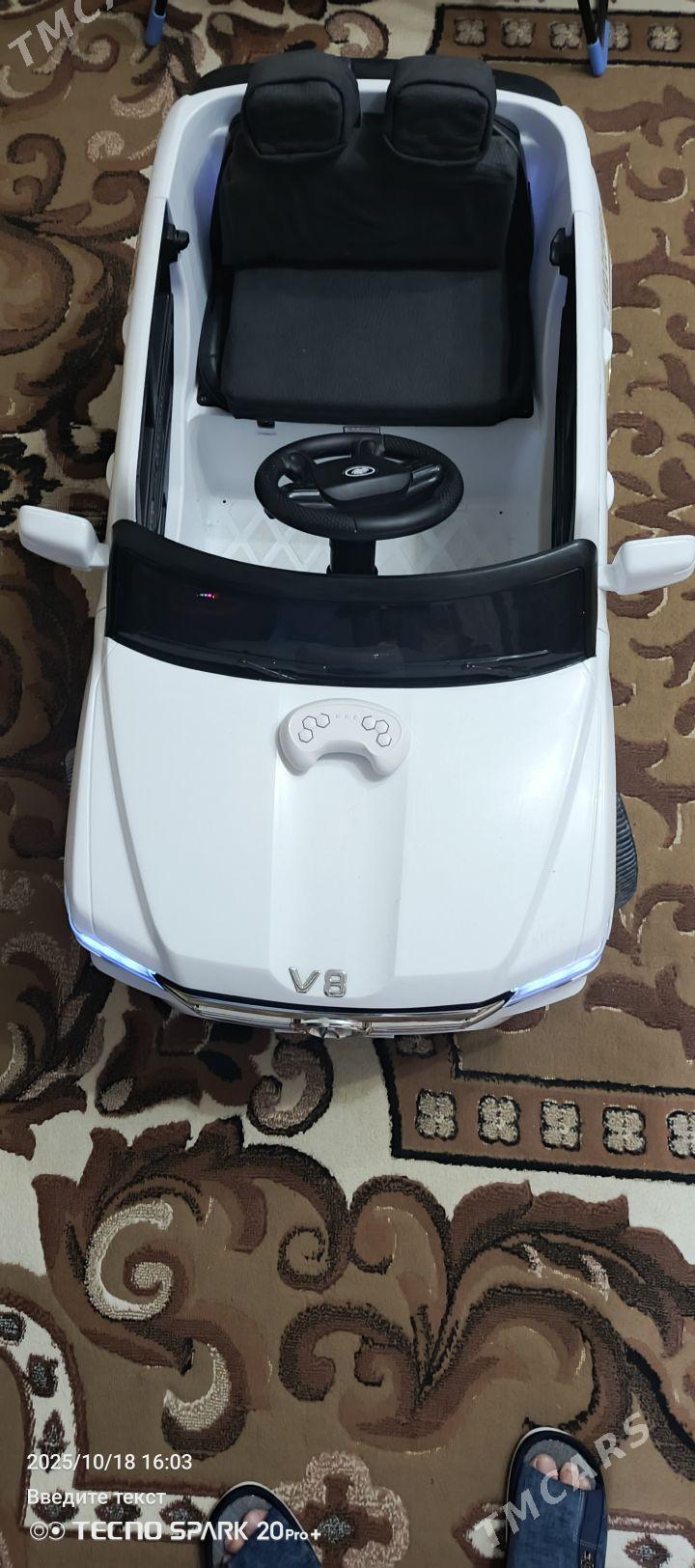 Машина - 4 mkr - img 1