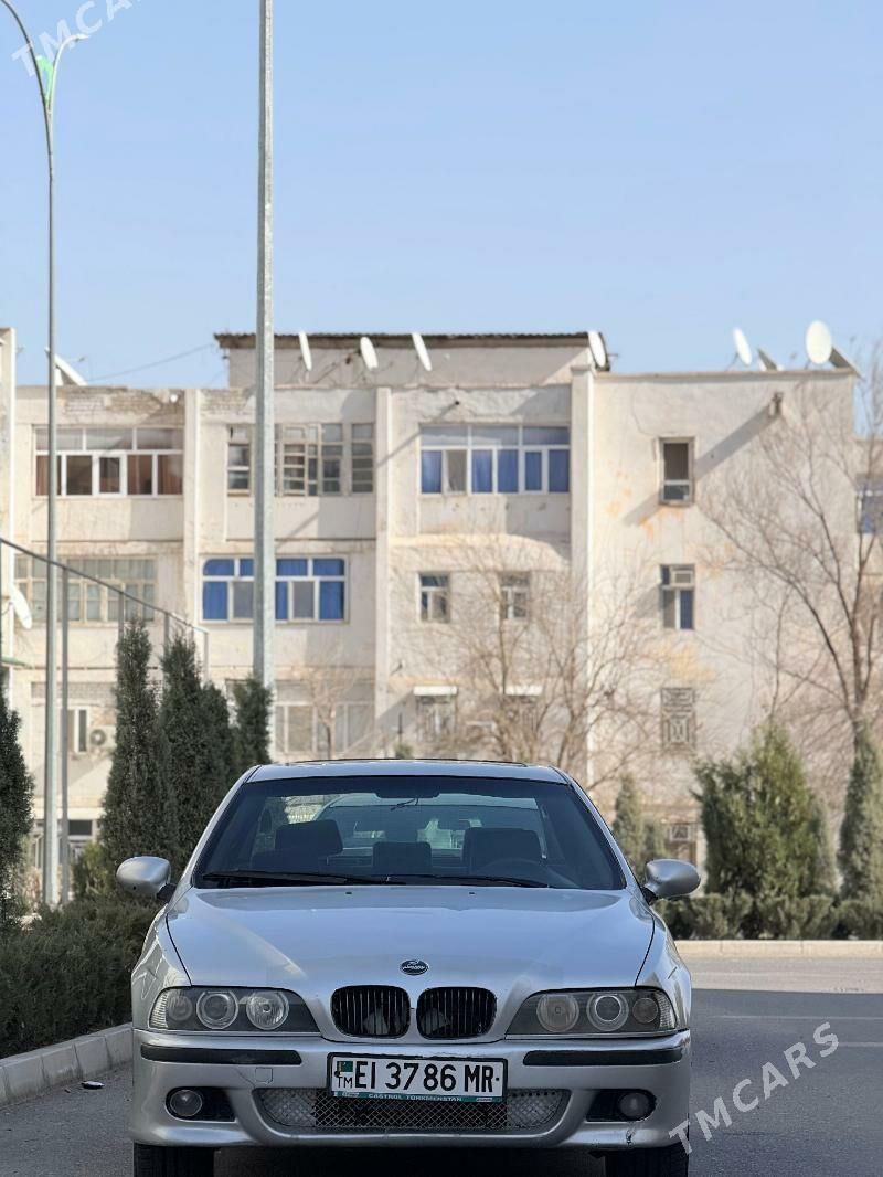 BMW E39 2000 - 95 000 TMT - Mary - img 1
