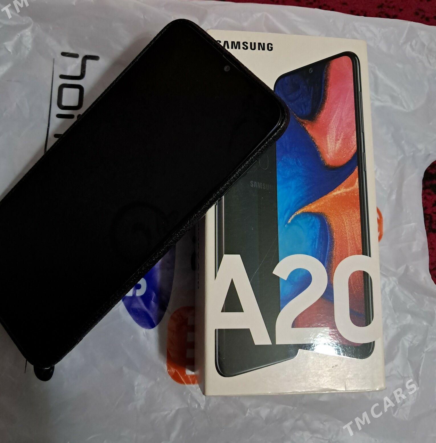 Samsung A20 - Parahat 2 - img 1