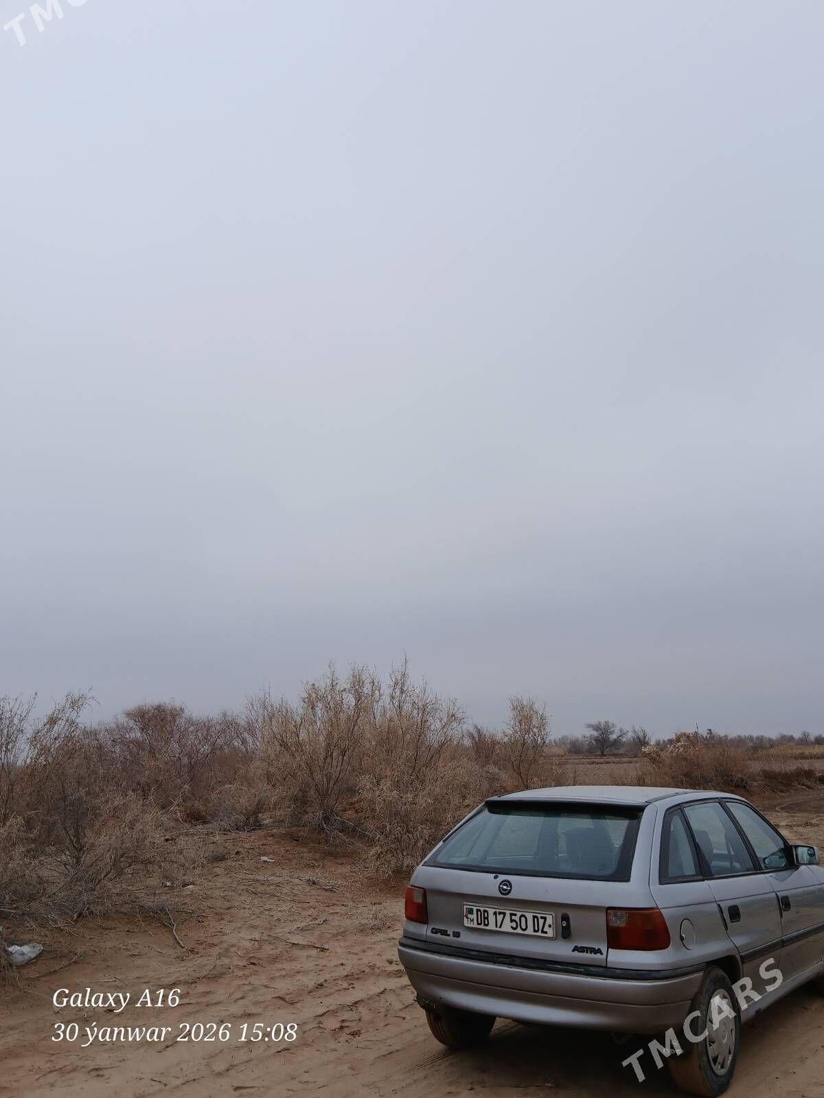 Opel Astra 1993 - 42 000 TMT - Гороглы (Тагта) - img 1