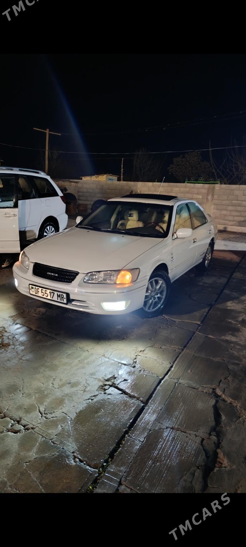 Toyota Camry 2001 - 225 000 TMT - Тагтабазар - img 1