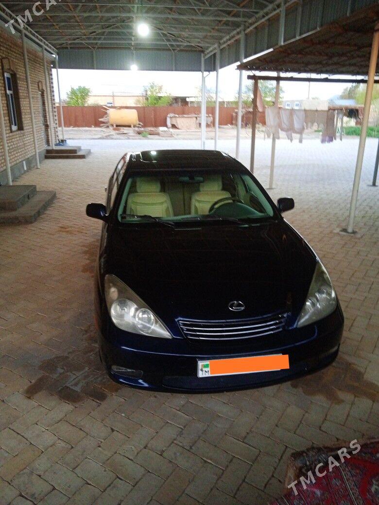 Lexus ES 300 2002 - 230 000 TMT - Мары - img 1