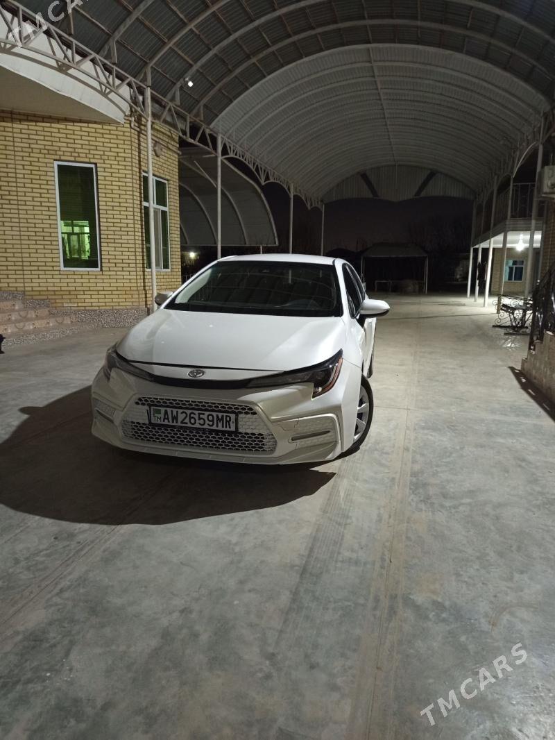 Toyota Corolla 2022 - 220 000 TMT - Мары - img 1