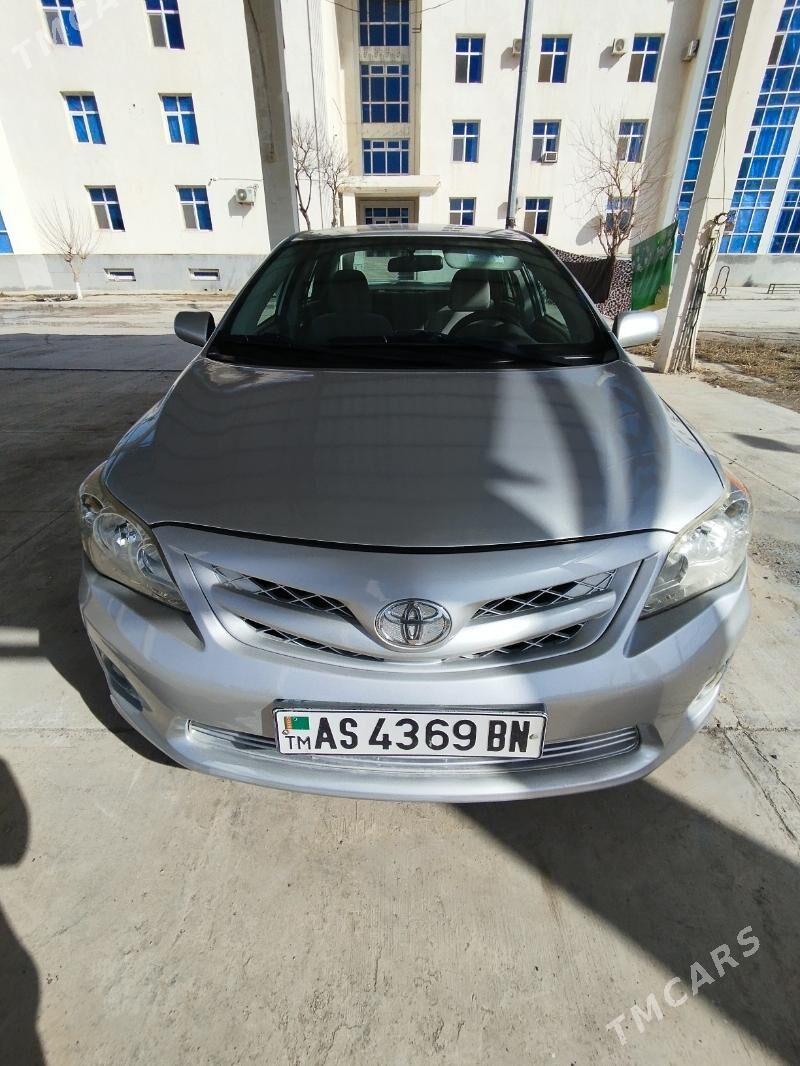 Toyota Corolla 2012 - 190 000 TMT - Гызыларбат - img 1