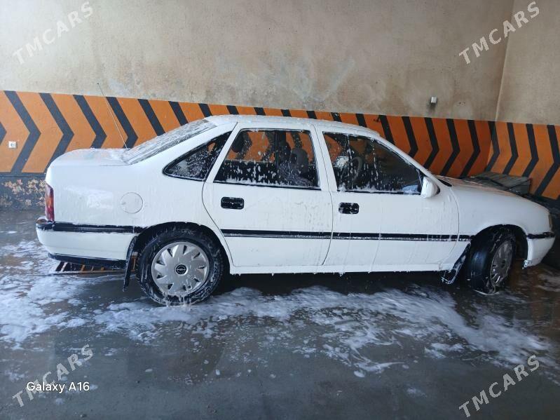 Opel Vectra 1989 - 23 000 TMT - Шатлык - img 1