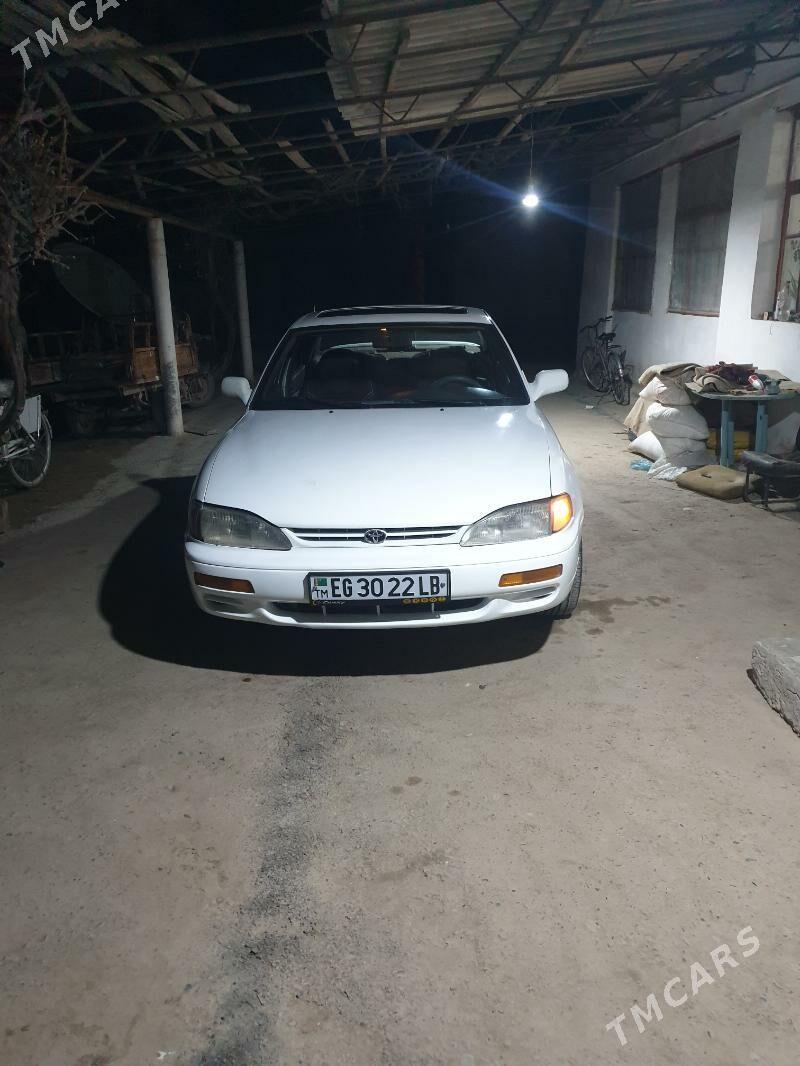 Toyota Camry 1996 - 110 000 TMT - Саят - img 1