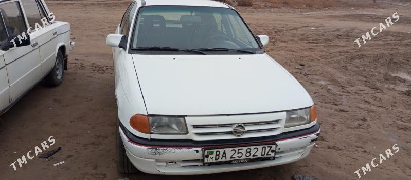 Opel Astra 1993 - 42 000 TMT - Акдепе - img 1