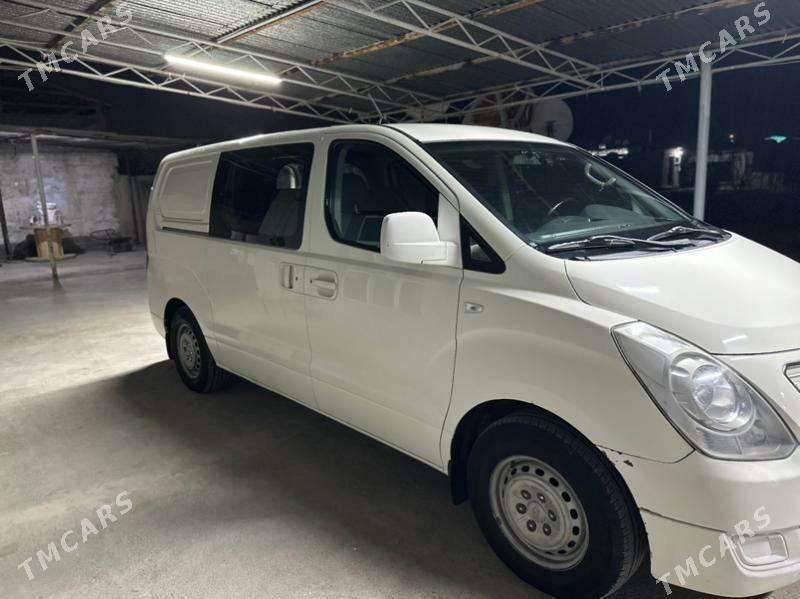 Hyundai H-1 2014 - 220 000 TMT - Гуртли - img 1