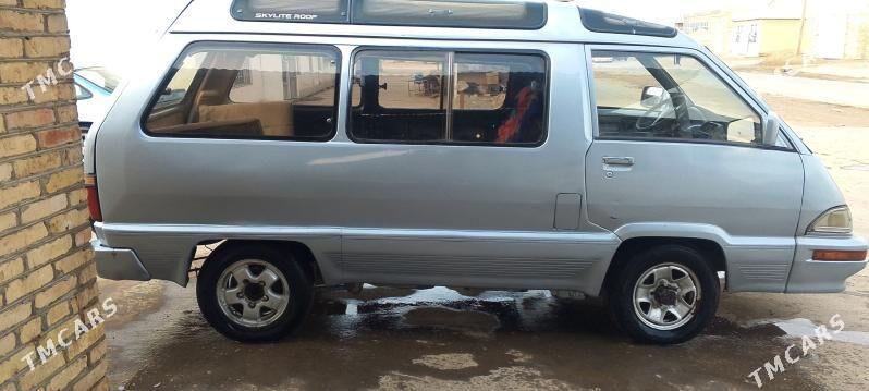 Toyota Town Ace 1989 - 20 000 TMT - Мары - img 1